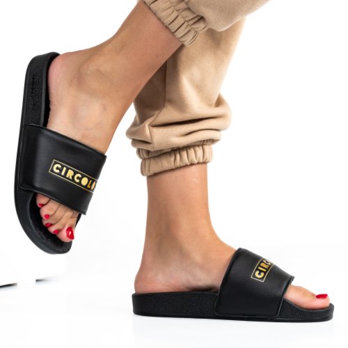 Adidas fekete hsbhq3617