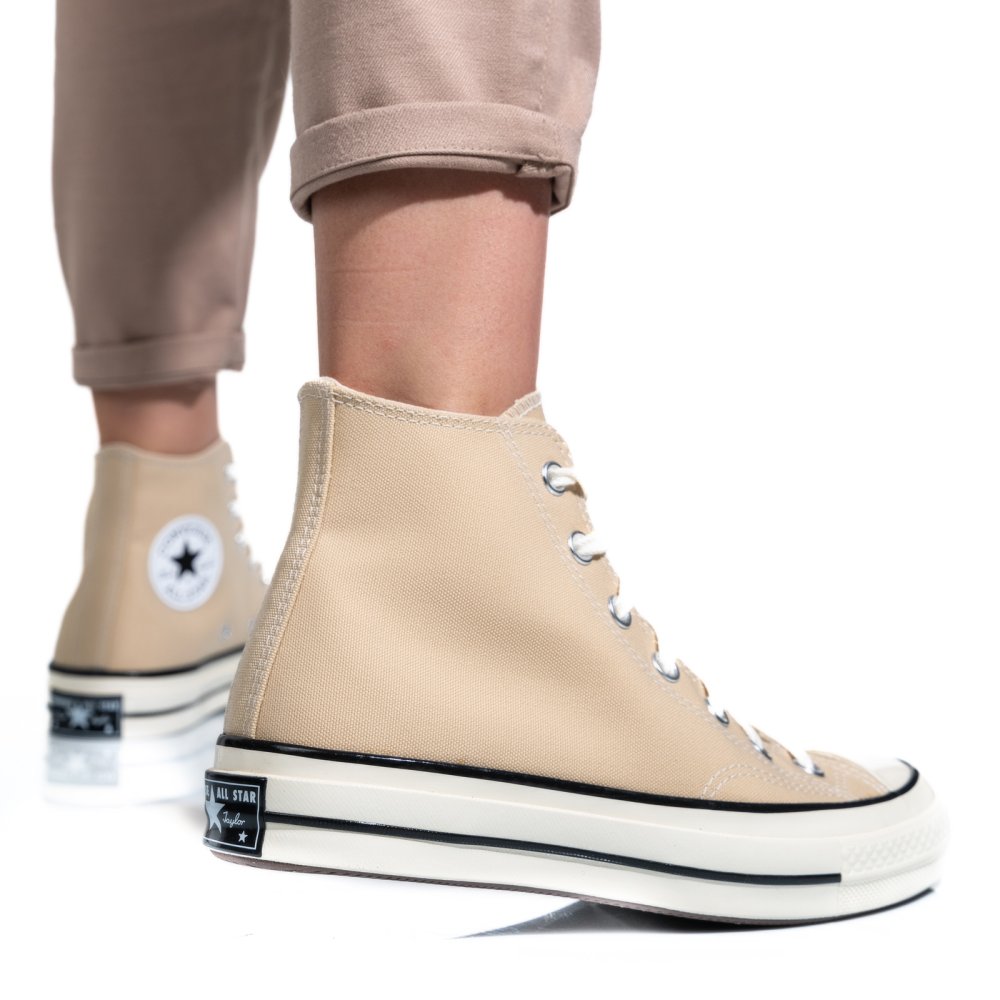 Converse bézs sportcipők asbh03446c