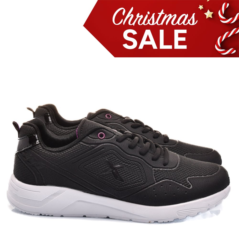 Kinetix fekete sportcipők csbhollum