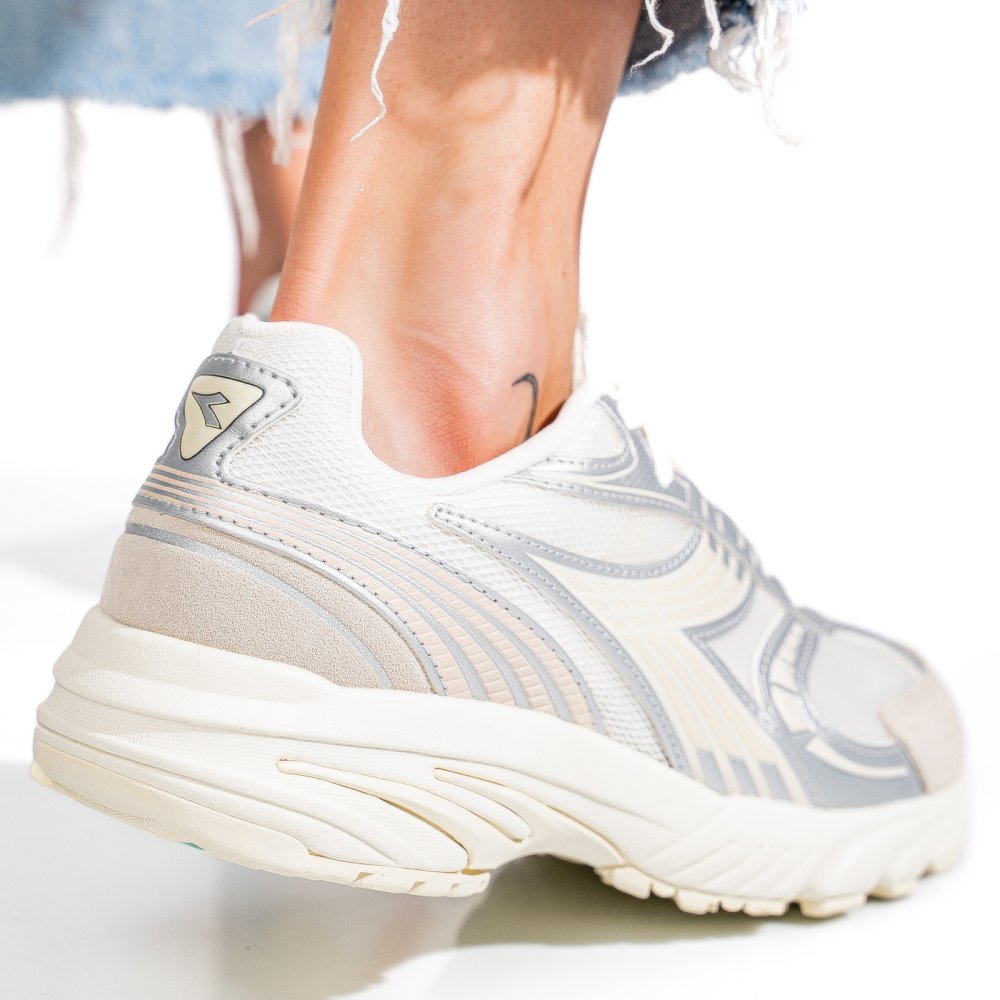 Fehér dámajáték 5sbh01.180357